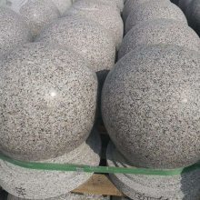 彩繪擋車石球價格與花崗巖石球加工——臨沂金德石材廠的專業(yè)服務(wù)